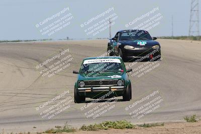 media/Apr-30-2022-CalClub SCCA (Sat) [[98b58ad398]]/Group 2/Race (Grapevine)/